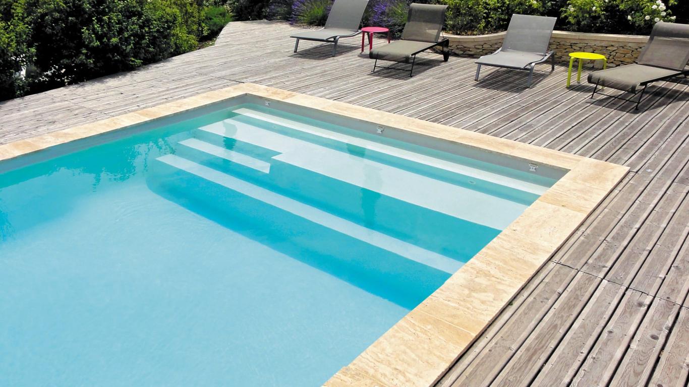 Piscine coque capitole